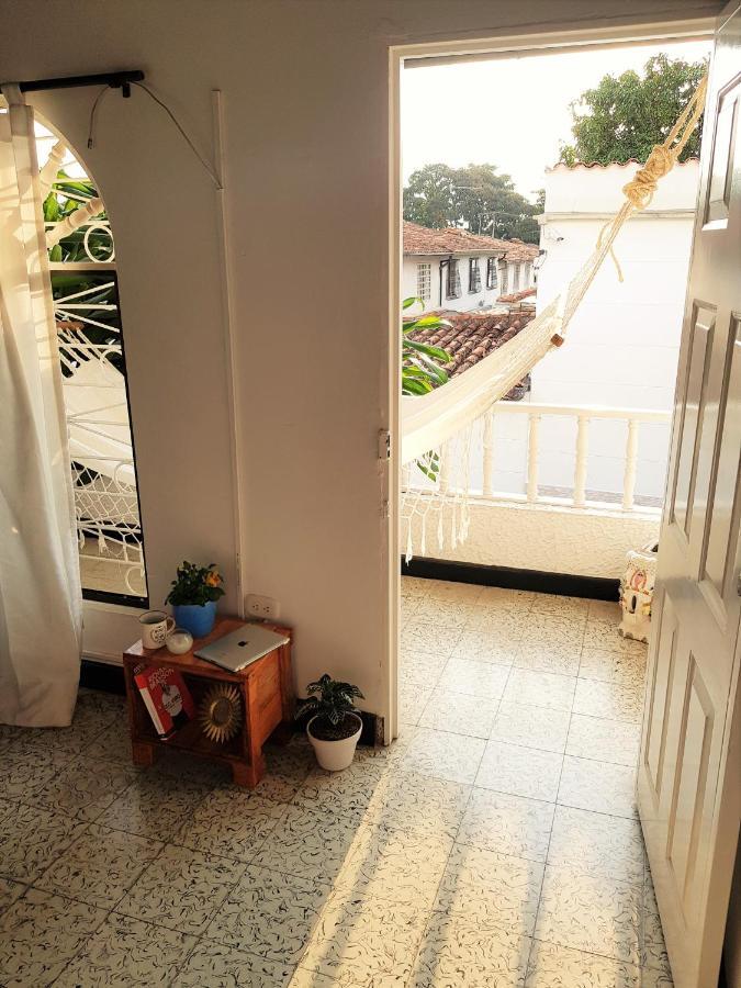Tatami Hostel بوكارامانغا المظهر الخارجي الصورة