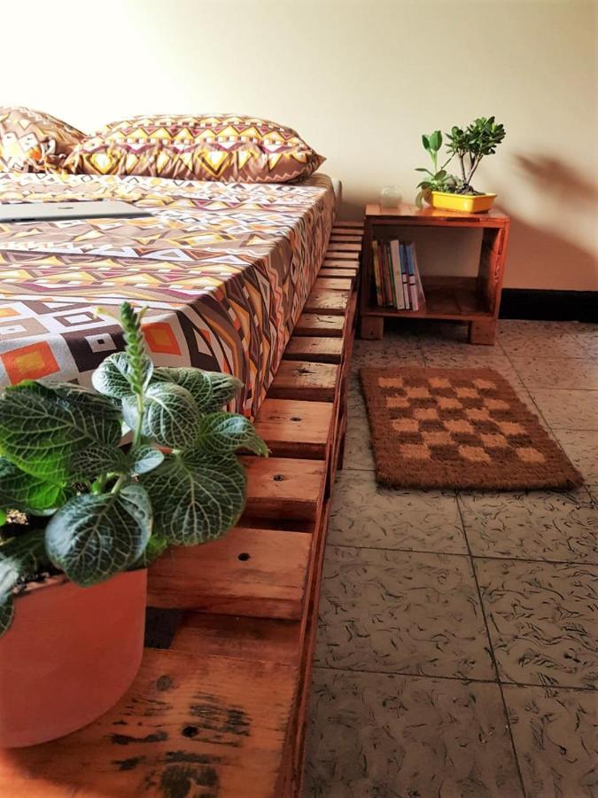 Tatami Hostel بوكارامانغا المظهر الخارجي الصورة