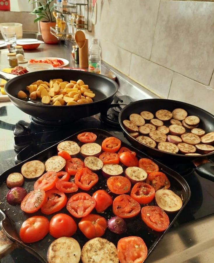 Tatami Hostel بوكارامانغا المظهر الخارجي الصورة