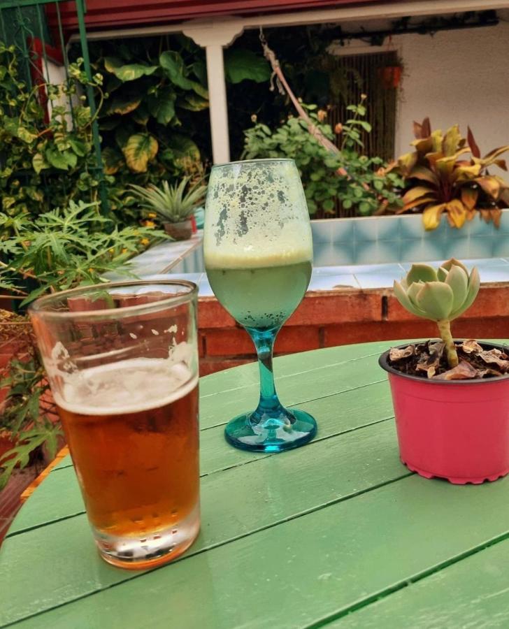 Tatami Hostel بوكارامانغا المظهر الخارجي الصورة