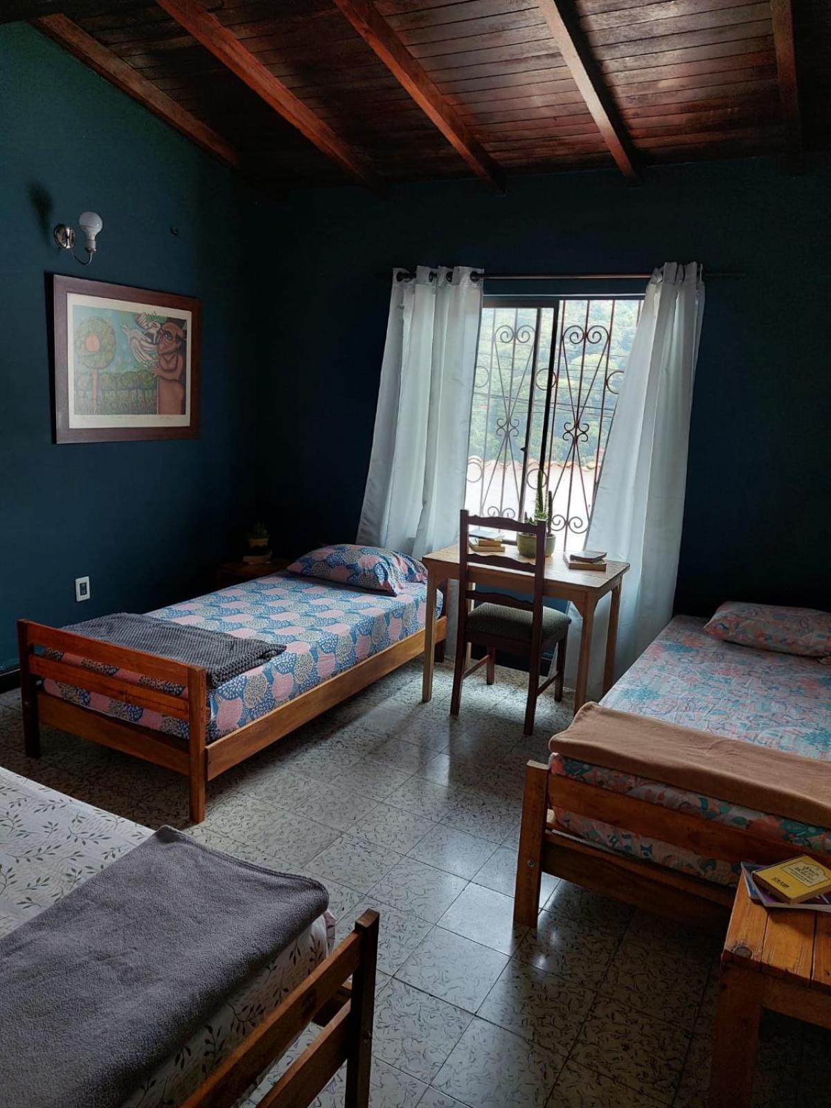 Tatami Hostel بوكارامانغا المظهر الخارجي الصورة