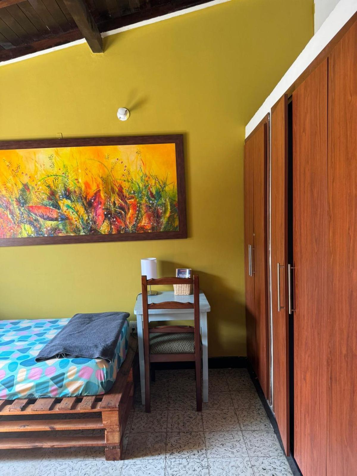 Tatami Hostel بوكارامانغا المظهر الخارجي الصورة