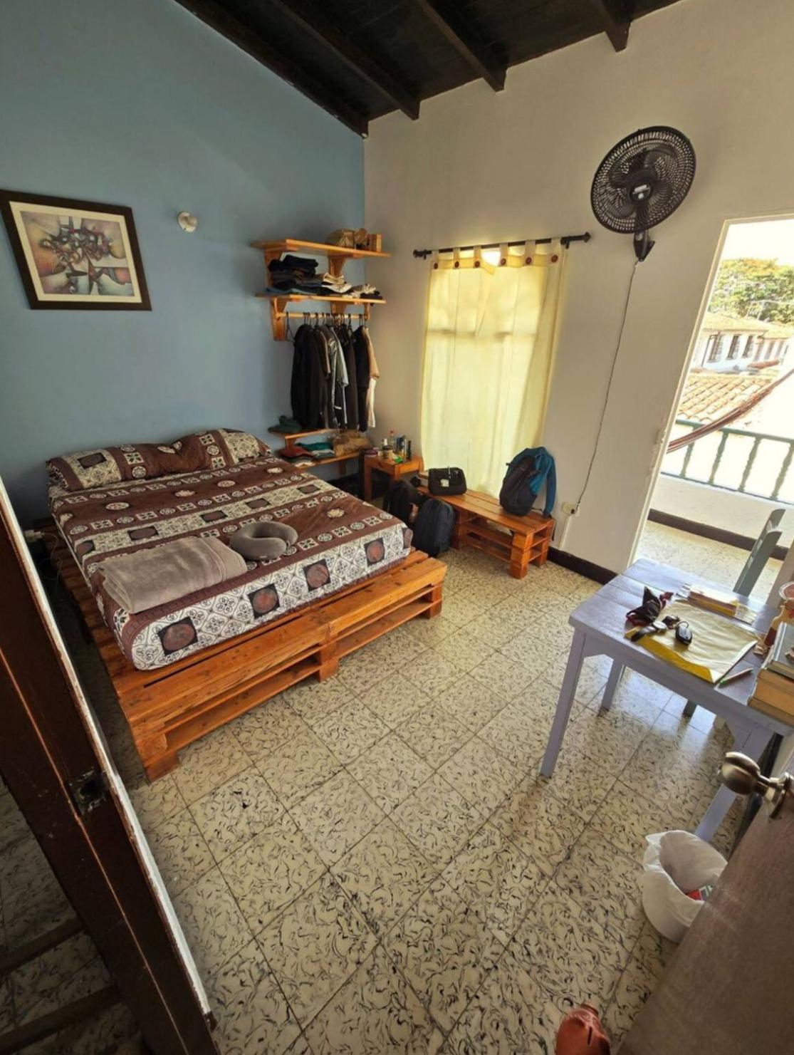 Tatami Hostel بوكارامانغا المظهر الخارجي الصورة